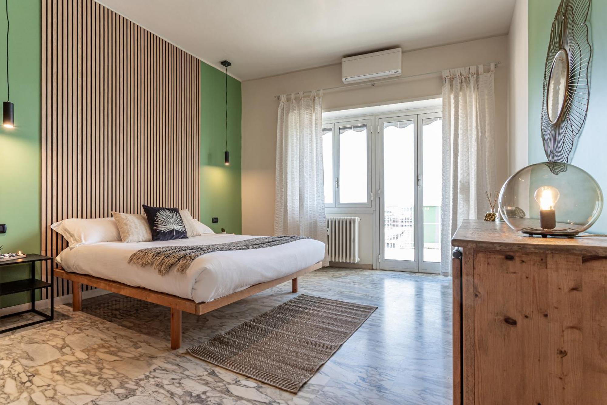 Viola Penthouse With Panoramic View Rom